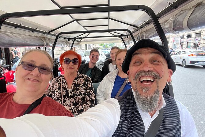 ROME:PERSONALiSED PRIVATE GOLF CART TOUR - Villa Borghese, Piazza del Popolo, and Trevi Fountain