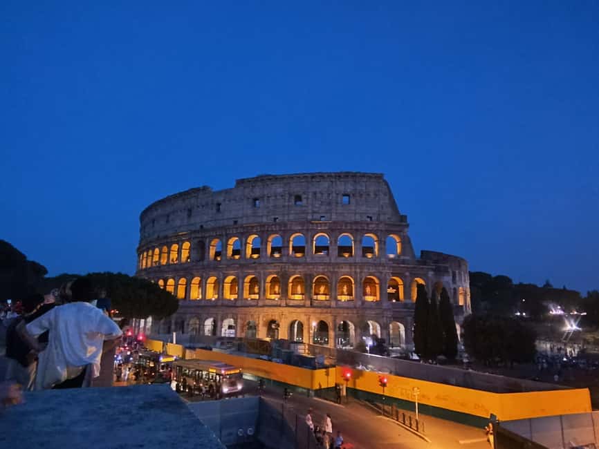 Rome: Private Night Golf Cart Tour - A private night golf cart in Rome: what it feels like