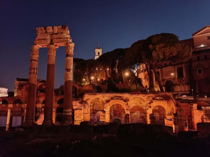 Rome: Private Night Golf Cart Tour - Trevi Fountain at night: the grand finale