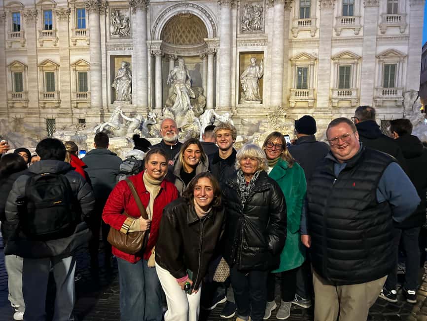 Rome: Private Nighttime Golf Cart Tour with Aperitivo - Piazza Navona: the Four Rivers Fountain plus festive lights