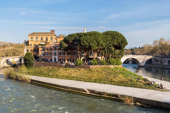 Rome’s Top Highlights by Luxury Golf Cart - Why this luxury golf cart works in Rome
