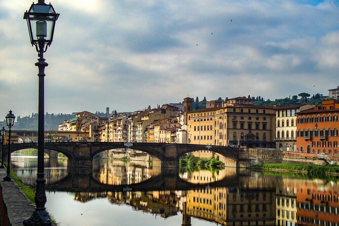Rome to Florence Day Trip with Uffizi Gallery Tickets - Ponte Vecchio to Fontana del Porcellino: the Arno with a smile