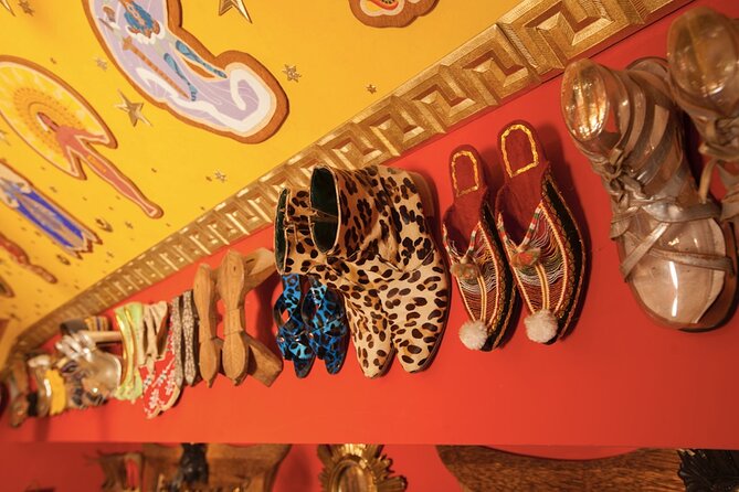 San Francisco Gregangelo Museum - Immersive Interior Art Tour - The guide matters: why Nick’s style shapes the visit