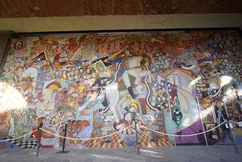 San Miguel de Allende, Art Walking Tour - The walking rhythm: how the 2 hours feels in real life