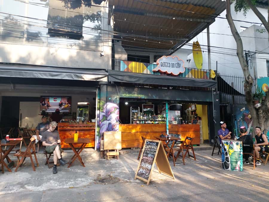 São Paulo: Bar and Street Art Crawl with Local Guide - Beco do Batman: your biggest photo moment with real context