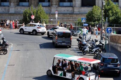 See Rome in a Day: Private Golf Cart Tour - The 11:00 route: how the timing and pacing really work