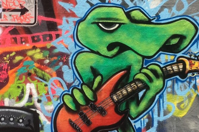 Self-Guided Street Art Tour in Melbourne with Fun Cryptic Clues - Stop 1: a world-renowned street-art lane and the start of the culture