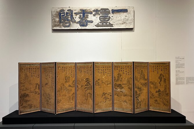 Seogwipo(the southern city of Jeju) Art Museum Walking Tour - LeeJoongSeop Art Museum: modern art tied to real life
