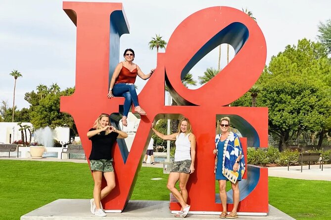 Sightseeing Golf Cart Tour of Scottsdale - 1.5 Hours - The mall legend, the giant sundial bridge, and the Waterfront finish