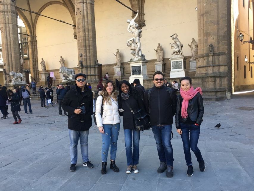 Skip the line: Accademia Gallery small group tour - Languages and listening comfort