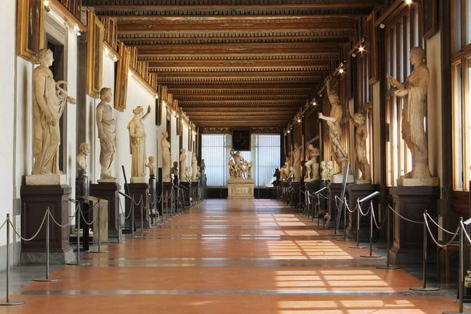 Skip the Line: Uffizi Gallery Ticket in Florence - The terrace café break and views toward Palazzo Vecchio