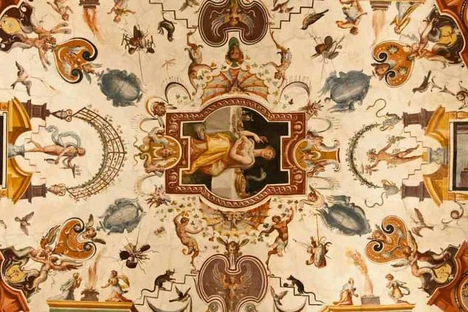 Small group: Uffizi Gallery fast track included - Fast Track Uffizi Tickets: What You Really Get