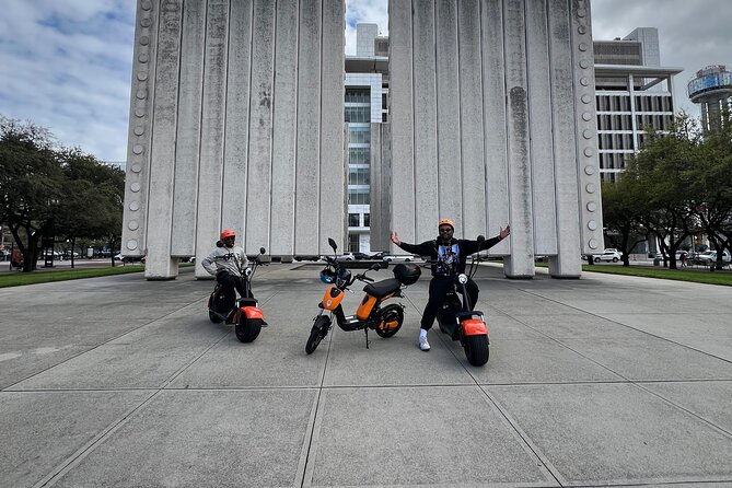 Smart Tour: Dallas JFK Assassination & History E-Bike Tour - Why an e-Bike JFK Tour works in downtown Dallas