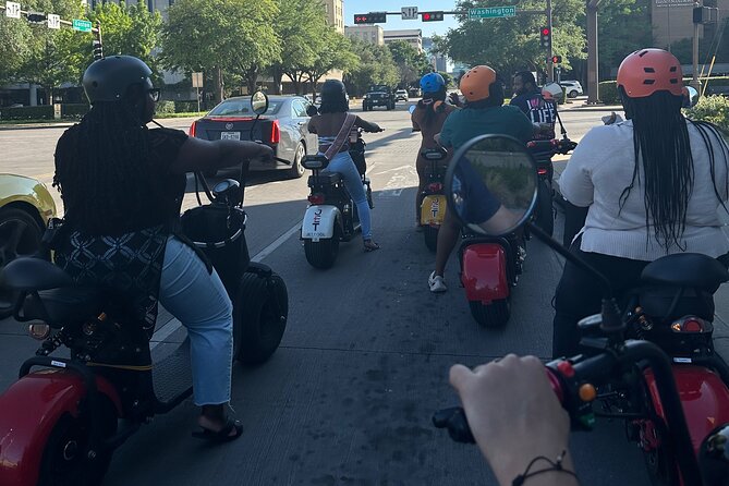 Smart Tour: Downtown Dallas Fat-Tire Scooter Tour - Klyde Warren Park: 5.2 acres above the Woodall Rodgers Freeway