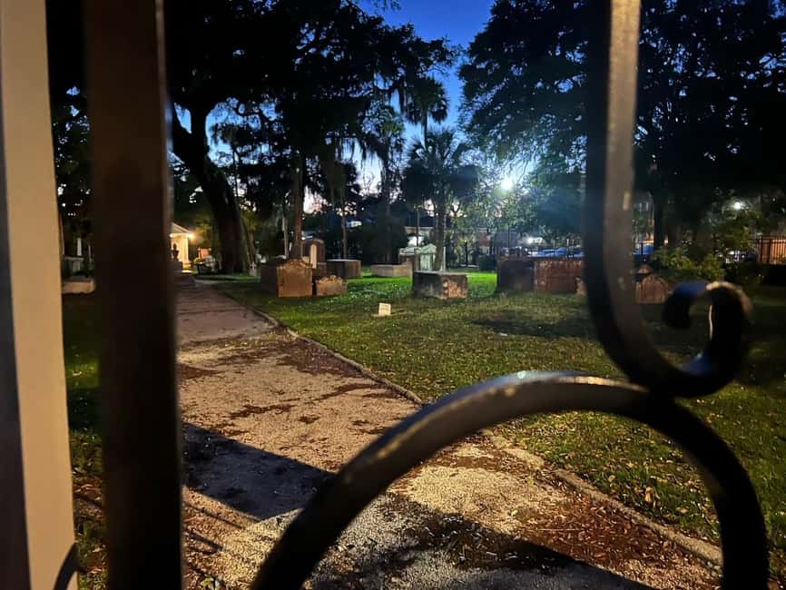 St Augustine: Riding with the Ghosts Golf Cart Tour - Value for money: is $39 worth 75 minutes of spooky stops?