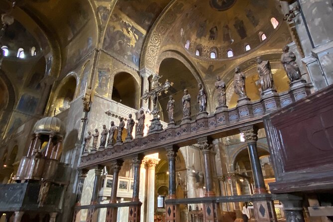 St. Mark's Cathedral Priority Guided Tour & History Gallery - Basilica di San Marco: What the Priority Entrance Buys You