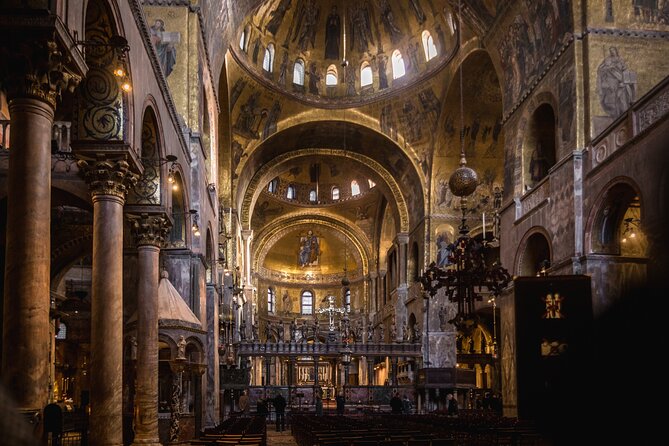 St. Mark's Cathedral Priority Guided Tour & History Gallery - Tips to Avoid the Most Common Frustration Points