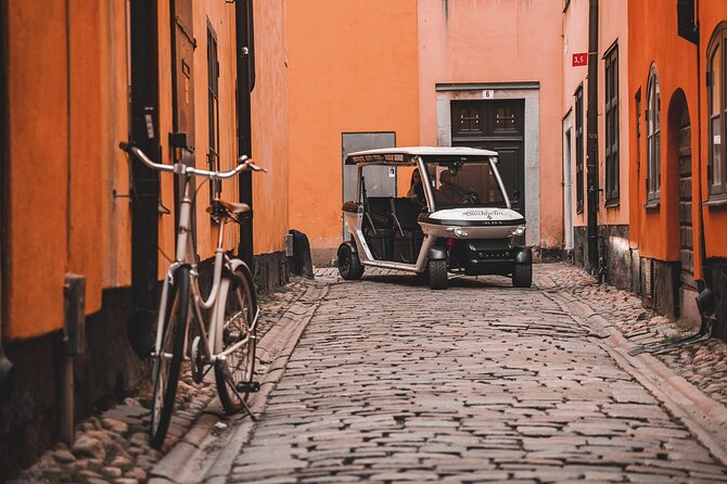 Stockholm Private Golf Cart Tours - A quiet way to see Stockholm by golf cart