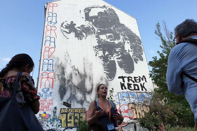 Street Art and Alternative Tour of Berlin in French - Group Size, Pace, and Your Comfort Level