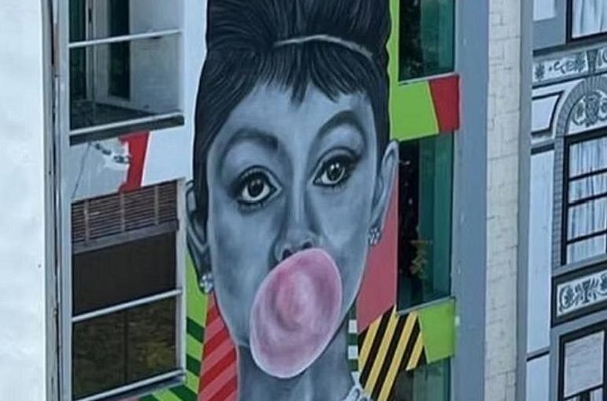 Street Art & Cemetery Cultural Tour - half day - Timing, pickup, and how to plan your half day