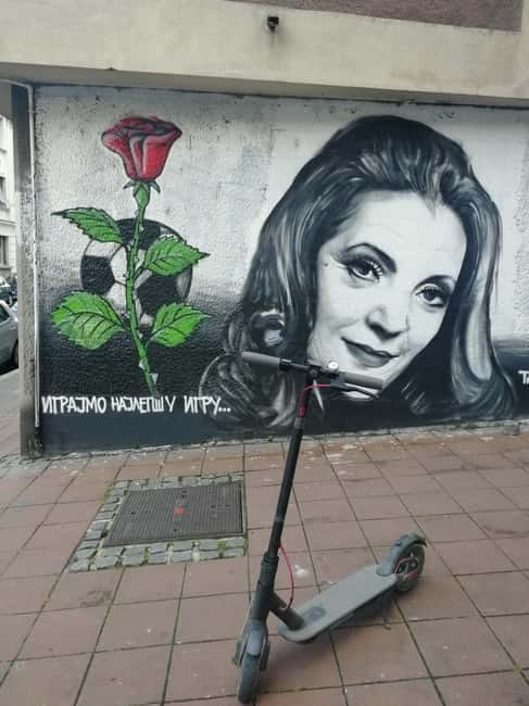 Street Art E Scooter tour - Who Should Book This Street Art E-Scooter Tour