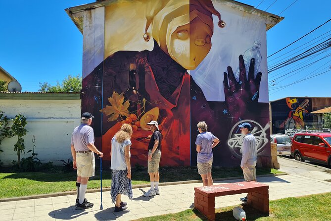 Street Art in Valparaiso and Wines in Casablanca from Santiago - How the small-group format changes the whole day