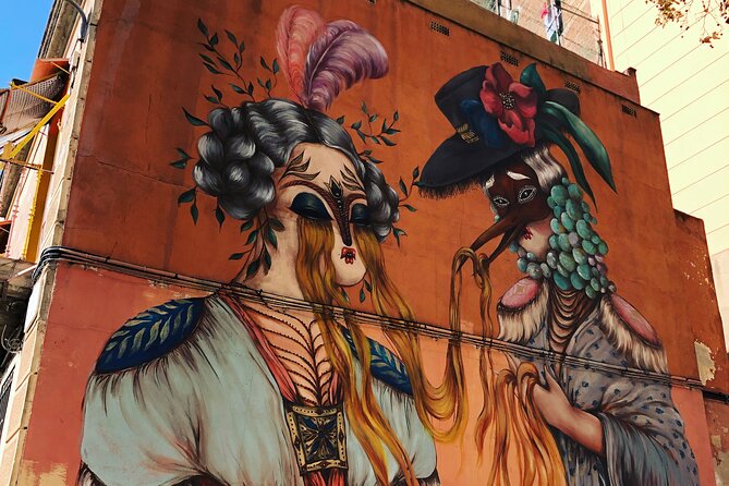 Street Art, Sculptures & Crime Stories Walking Tour – Barcelona - Street Art With a Story, Not Just a Sight List