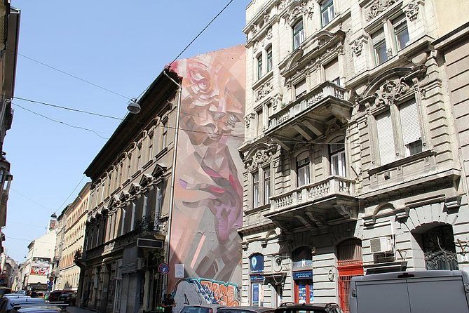Street Art Tour Budapest - Who this street art tour suits best