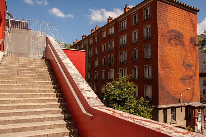 Street Art tour in Paris - Discover Paris murals ! - Street art in motion: what makes this tour work