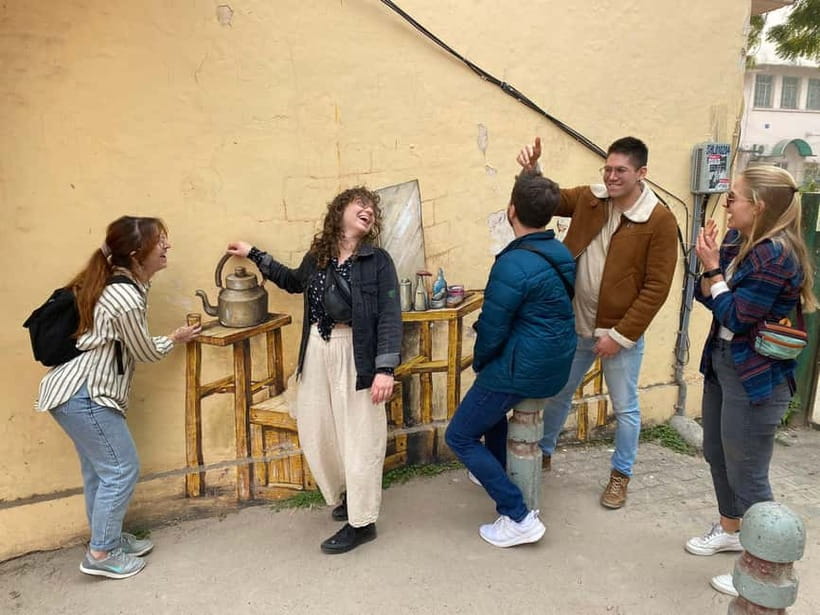 Street Art Walk with Chai & Snack - Quick reasons this street art walk is worth your time