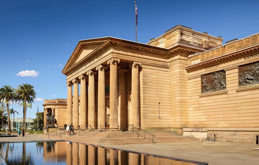 Sydney Summer Art Exhibitions Art Gallery of New South Wales - Who should book Ron Mueck at AGNSW, and who might prefer a different plan