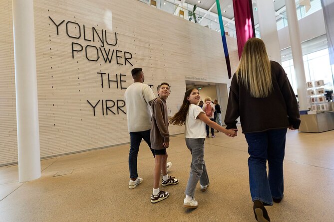 Sydney: Tours & Exhibitions at Art Gallery of New South Wales - Ron Mueck: Encounter Early Access Before Everyone Else