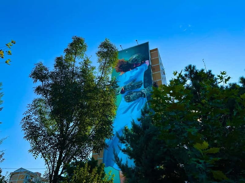 Tbilisi: 100+ Graffiti & Murals, Street Art Guided Tour - Mziuri Park and the route’s better rhythm breaks