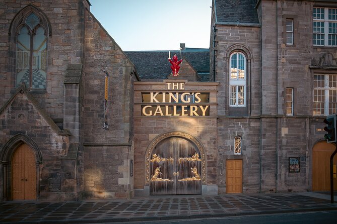 The King's Gallery, Palace of Holyroodhouse - How the multimedia guide improves what you notice