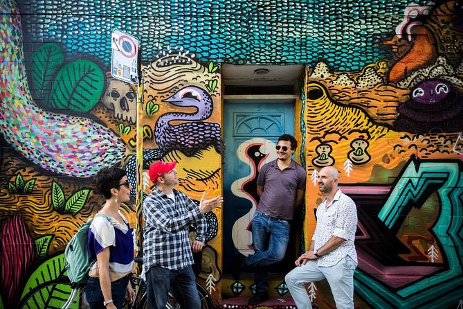 The Montreal Street Art & Mural Tour - Stop 1: Plateau Mont-Royal alleys and big mural walls