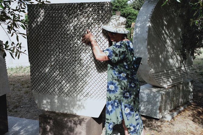 The open air art gallery of San Sperate and Pinuccio Sciola's Sounding Stones - The “pietre sonore” idea: music from stone, explained in plain terms