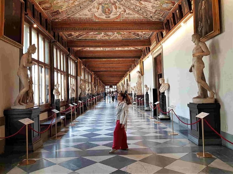 The Uffizi Gallery Florence Small group Guided tour - Pre-Booked Tickets and the Reality of Crowd Control