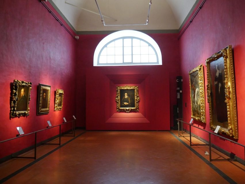 The Uffizi Gallery Florence Small group Guided tour - The Highlights Route: Birth of Venus, Medusa, and Big Names