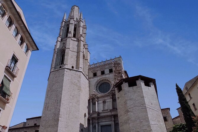 Ticket pass to Girona Cathedral, Sant Felix and Girona Art Museum - Inside Girona Cathedral: One Nave and a 90-Step Staircase