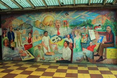 Tijuana Urban Art Walk from San Diego - Stop 1: Avenida Revolución and street art that tells you where to look