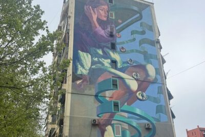 Tirana Mural Bike Tour: Street Art, Culture & Photography Stops - Getting started at the Old Bazaar meeting area