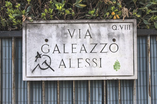 Torpignattara Photo Tour: melting pot, street art and politics - When art meets politics and community identity