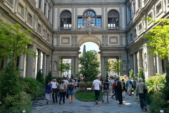 Uffizi Gallery Entrance Ticket with Priority Access - Key highlights at a glance