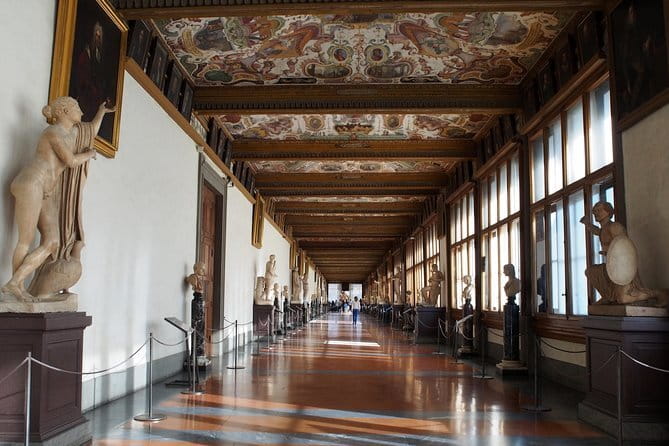 Uffizi Gallery Private Tour with 5-star Guide - What you actually see inside: top Renaissance works in one run