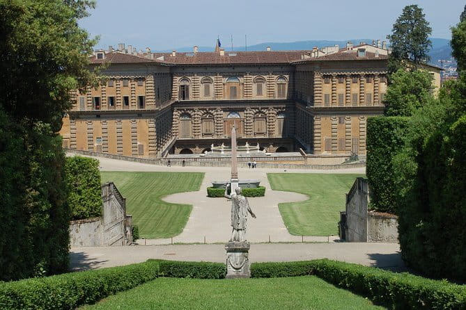 Uffizi Gallery’s Tales Private Tour with timed entry ticket - Scheduling tips that come straight from how the tour is sold