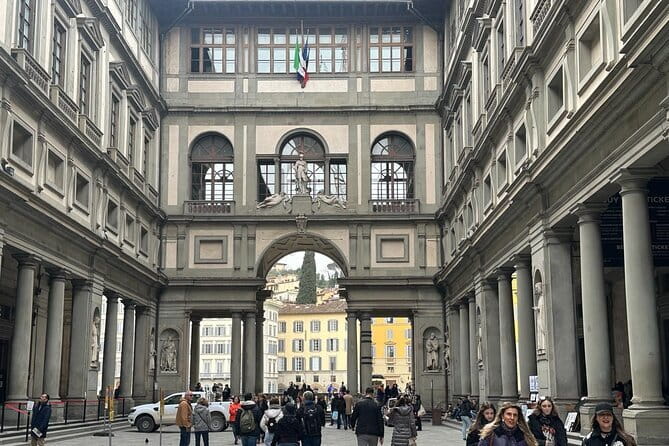 Uffizi Gallery: Small-Group Guided Tour - The Uffizi goes from overwhelming to workable
