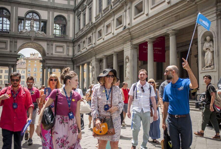 Uffizi Gallery: Small Group Guided Tour with Reserved Entry - Who should book this Uffizi small-group tour (and who should not)