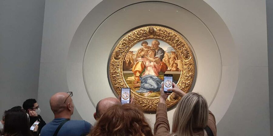 Uffizi Gallery ticket & self-guided visit APP - Ticket delivery + the “skip-the-line” idea