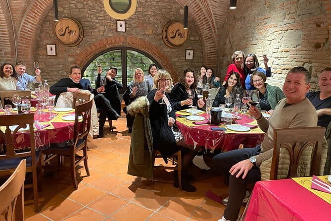 Uffizi Gallery Tour with Wine Tasting in Florence - Skip-the-line access: how it changes your day