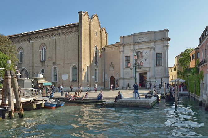 Venice Accademia Gallery & Dorsoduro Private Guided Tour - Private Accademia Gallery time: art you can actually place